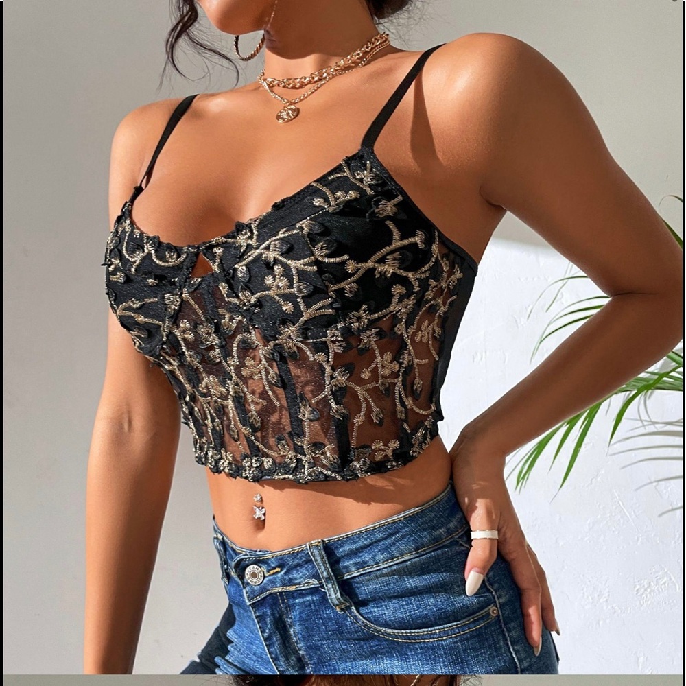 (Last 1) New sexy floral print corset lace crop top in white floral - Picture 3 of 6